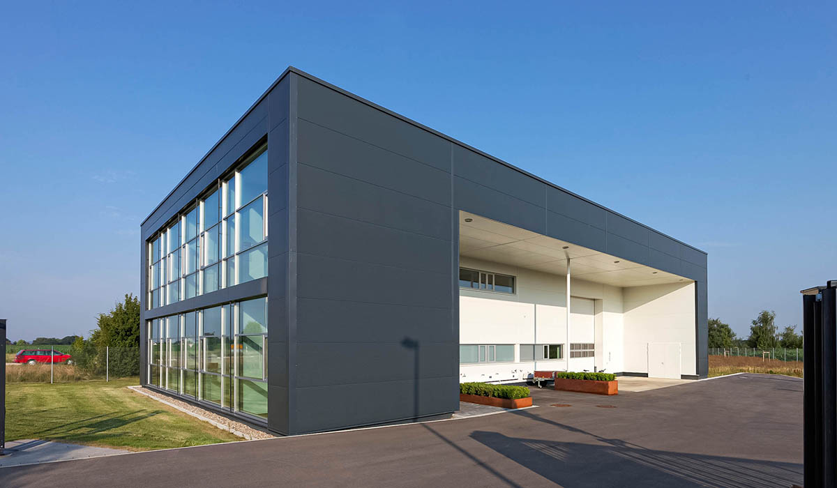 ipox chemicals GmbH Laupheim – Verwaltungs- und Lagergebäude