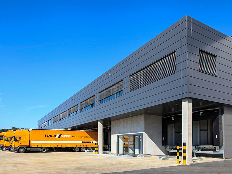 Fried Sped GmbH Ummendorf -Warenumschlaghalle